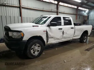 2022 Ram 2500 Tradesman z VIN 3C6UR5HJ8NG298650, wystawiony jako Copart lot #83331614 z przebiegiem 56 064 mil mil oraz Szkoda całkowita • Salvage title. Historia ofert i sprzedaży dostępna na DreamBid. Obrazek 1.