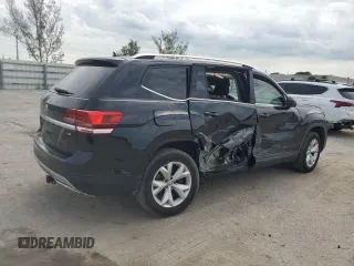 2018 Volkswagen Atlas Launch Edition with VIN 1V2BR2CA7JC510844, listed as a Copart auction lot 76652404 with 130,048 mi miles and Salvage title. Bid and sale history available at DreamBid. Image 3.
