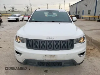 2017 Jeep Grand Cherokee Laredo with VIN 1C4RJEAG0HC674933, listed as a Copart auction lot 60353825 with 114,413 mi miles and Clean title. Bid and sale history available at DreamBid. Image 5.