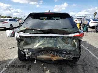 2024 Lexus RX 350 z VIN 2T2BAMCA7RC070952, wystawiony jako Copart lot #43668345 z przebiegiem 11 200 mil mil oraz Szkoda całkowita • Salvage title. Historia ofert i sprzedaży dostępna na DreamBid. Obrazek 6.
