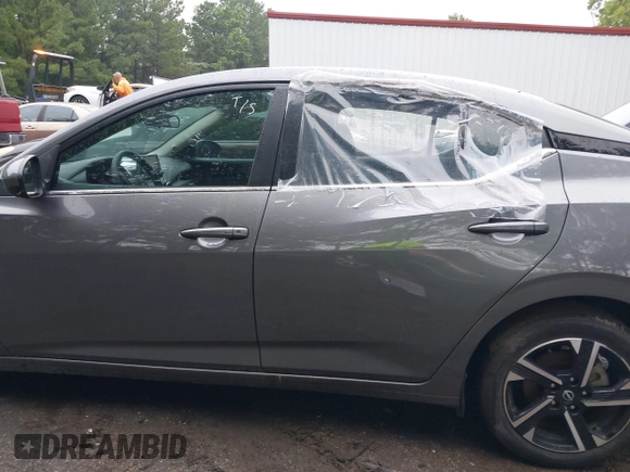 2024 Nissan Sentra SV with VIN 3N1AB8CV2RY332015, listed as a IAAI auction lot 42504126 with 21,009 mi miles and . Bid and sale history available at DreamBid. Image 14.
