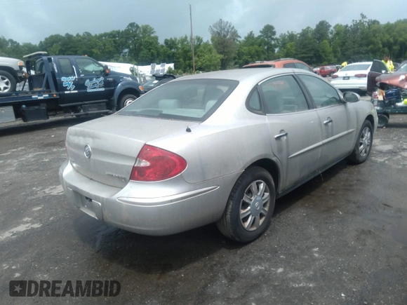 2007 Buick LaCrosse CX with VIN 2G4WC582571226954, listed as a IAAI auction lot 42638999 with 120,843 mi miles and . Bid and sale history available at DreamBid. Image 4.