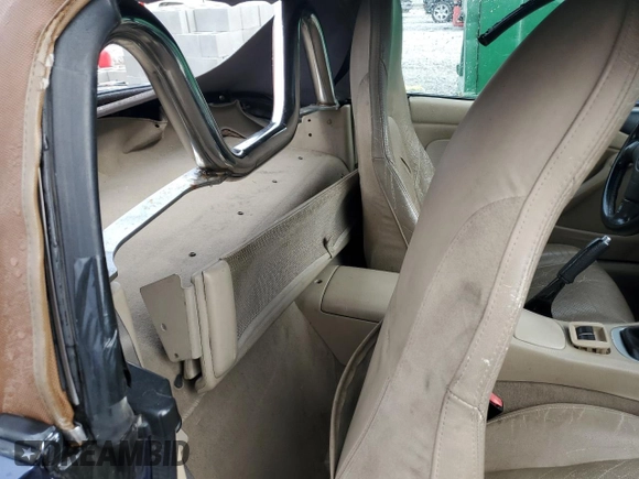 2003 Mazda MX-5 Miata Cloth with VIN JM1NB353230312023, listed as a Copart auction lot 53968875 with 174,252 mi miles and Salvage title. Bid and sale history available at DreamBid. Image 10.