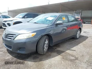 2011 Toyota Camry LE with VIN 4T1BF3EK5BU605061, listed as a IAAI auction lot 41999902 with 231,303 mi miles. Bid and sale history available at carsss.com. Image 2.
