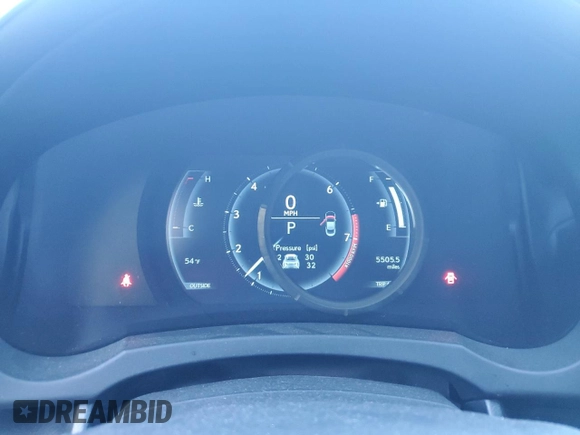 2015 Lexus RC 350 F Sport with VIN JTHHE5BC3F5002960, listed as a Copart auction lot 52121175 with 5,505 mi miles and Salvage title. Bid and sale history available at DreamBid. Image 9.