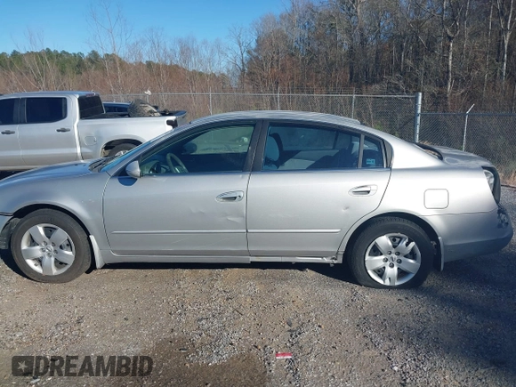 2005 Nissan Altima 2.5 S with VIN 1N4AL11DX5N464898, listed as a IAAI auction lot 41180816 with 150,312 mi miles. Bid and sale history available at carsss.com. Image 15.