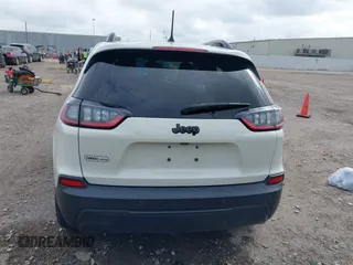 2019 Jeep Cherokee Latitude Plus with VIN 1C4PJLLBXKD405322, listed as a IAAI auction lot 41708104 with 93,295 mi miles and . Bid and sale history available at DreamBid. Image 16.