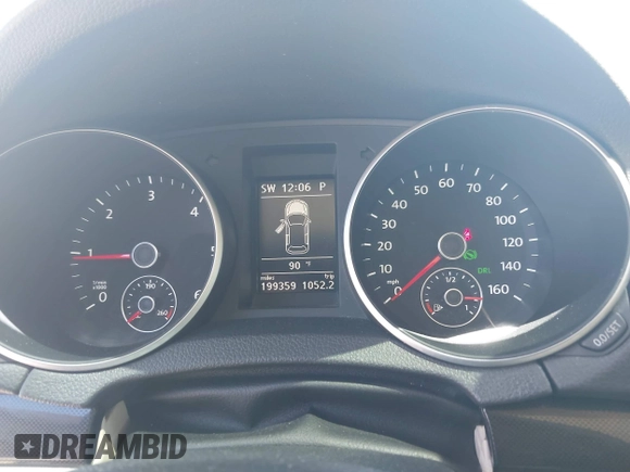 2012 Volkswagen Jetta TDI w/Sunroof & Nav with VIN 3VWPL7AJ0CM682656, listed as a IAAI auction lot 42484573 with 199,359 mi miles and . Bid and sale history available at DreamBid. Image 7.