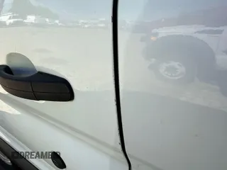 2018 Ford Transit с VIN 1FTYR1YG3JKB52103, выставлен на аукционе IAAI как лот 42352382 с пробегом 125 802 миль миль и . История ставок и продаж доступна на DreamBid. Изображение 1.
