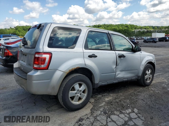 2012 Ford Escape XLS с VIN 1FMCU9C75CKB93460, выставлен на аукционе Copart как лот 56351295 с пробегом 361 381 миль миль и Списание • Salvage title. История ставок и продаж доступна на DreamBid. Изображение 3.