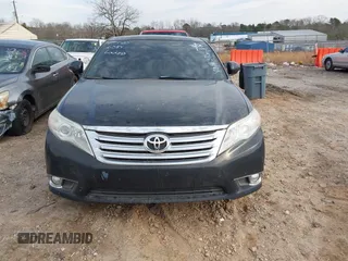 2011 Toyota Avalon with VIN 4T1BK3DB5BU375664, listed as a IAAI auction lot 41356584 with 196,968 mi miles and . Bid and sale history available at DreamBid. Image 12.
