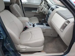 2010 Mercury Mariner with VIN 4M2CN9BG3AKJ30058, listed as a IAAI auction lot 42198715 with 81,402 mi miles and . Bid and sale history available at DreamBid. Image 5.