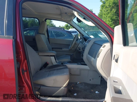 2012 Ford Escape XLT with VIN 1FMCU0DG9CKA56936, listed as a IAAI auction lot 42573722 with 138,232 mi miles and . Bid and sale history available at DreamBid. Image 5.