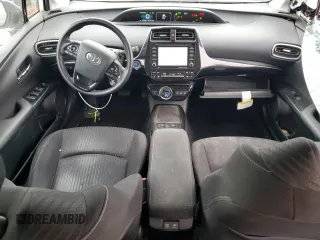 2021 Toyota Prius LE z VIN JTDKAMFP9M3196770, wystawiony jako Copart lot #54309555 z przebiegiem 21 948 mil mil oraz Szkoda całkowita • Salvage title. Historia ofert i sprzedaży dostępna na DreamBid. Obrazek 8.