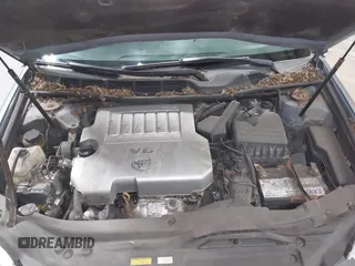 2007 Toyota Avalon XL z VIN 4T1BK36B17U189303, wystawiony jako IAAI lot #41614917 z przebiegiem 238 114 mil mil oraz . Historia ofert i sprzedaży dostępna na DreamBid. Obrazek 10.