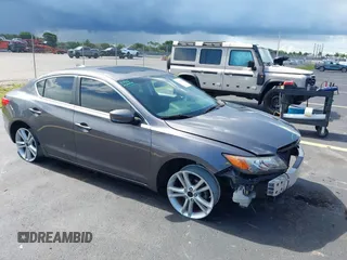 2015 Acura ILX with VIN 19VDE1F31FE008076, listed as a IAAI auction lot 42586052 with 113,959 mi miles and . Bid and sale history available at DreamBid. Image 1.