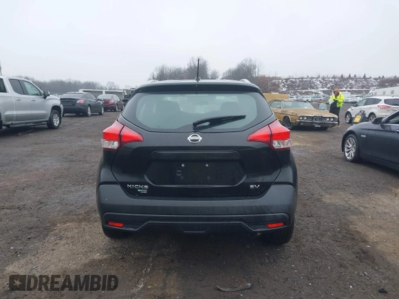 2019 Nissan Kicks S with VIN 3N1CP5CU6KL527179, listed as a IAAI auction lot 41479057 with 97,895 mi miles. Bid and sale history available at carsss.com. Image 16.