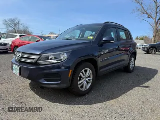 2016 Volkswagen Tiguan S with VIN WVGBV7AX1GW001756, listed as a Copart auction lot 53538165 with 105,641 mi miles and Clean Title. Bid and sale history available at DreamBid. Image 2.