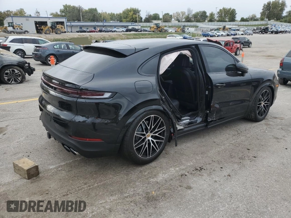 2024 Porsche Cayenne with VIN WP1BA2AY0RDA51881, listed as a Copart auction lot 76013834 with 10,143 mi miles and Salvage title. Bid and sale history available at DreamBid. Image 3.