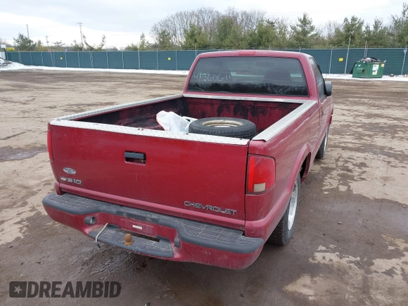 1998 Chevrolet S-10 with VIN 1GCCS144XWK264558, listed as a IAAI auction lot 41560611 with 216,629 mi miles. Bid and sale history available at carsss.com. Image 4.