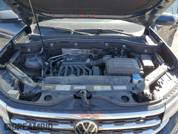 2022 Volkswagen Atlas SE z VIN 1V2KE2CA7NC226549, wystawiony jako Copart lot #49556985 z przebiegiem 49 598 mil mil oraz Szkoda całkowita • Salvage title. Historia ofert i sprzedaży dostępna na DreamBid. Obrazek 13.