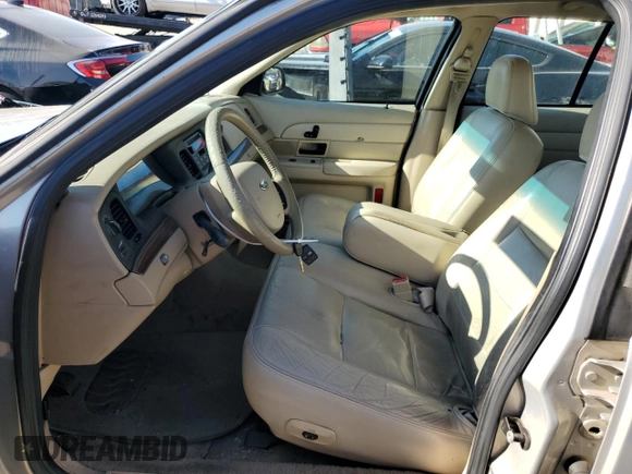 2007 Ford Crown Victoria LX с VIN 2FAFP74W27X102818, выставлен на аукционе Copart как лот 77172874 с пробегом 139 403 миль миль и Списание • Salvage title. История ставок и продаж доступна на DreamBid. Изображение 7.