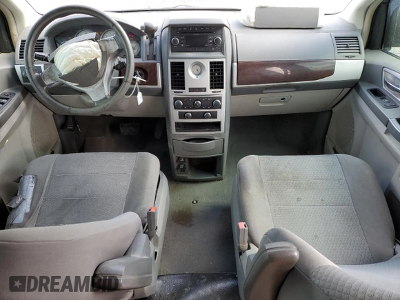 2010 Chrysler Town & Country Touring with VIN 2A4RR5D13AR257328, listed as a Copart auction lot 50694805 with 416,825 mi miles and Non Repairable. Bid and sale history available at carsss.com. Image 8.