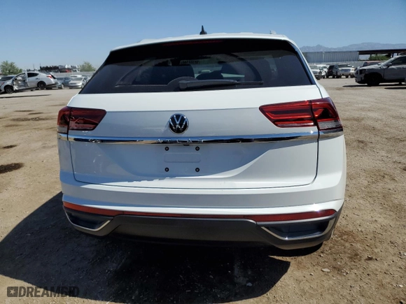 2021 Volkswagen Atlas Cross Sport 2.0T S with VIN 1V2AC2CA1MC208631, listed as a Copart auction lot 58337144 with 30,294 mi miles and Salvage Title. Bid and sale history available at carsss.com. Image 6.