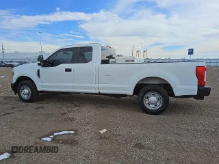 2018 Ford F-250 XL with VIN 1FT7X2A62JEC20009, listed as a Copart auction lot 45387835 with 78,933 mi miles and Clean title. Bid and sale history available at DreamBid. Image 2.