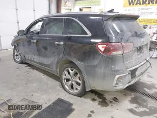 2019 Kia Sorento SX V6 with VIN 5XYPKDA55KG511727, listed as a IAAI auction lot 41531770 with 99,237 mi miles. Bid and sale history available at carsss.com. Image 3.