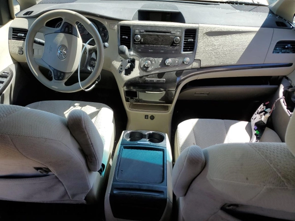 2011 Toyota Sienna LE AAS with VIN 5TDKK3DC3BS079625, listed as a Copart auction lot 50806285 with 174,449 mi miles and Salvage Title. Bid and sale history available at DreamBid. Image 8.
