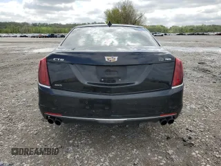 2018 Cadillac CT6 AWD z VIN 1G6KB5RS7JU157252, wystawiony jako Copart lot #51823615 z przebiegiem 159 797 mil mil oraz Szkody całkowita. Historia ofert i sprzedaży dostępna na DreamBid. Obrazek 6.
