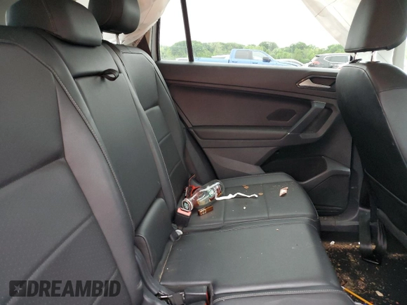 2018 Volkswagen Tiguan SEL with VIN 3VV2B7AX3JM185619, listed as a Copart auction lot 59421195 with 164,431 mi miles and Salvage title. Bid and sale history available at DreamBid. Image 10.