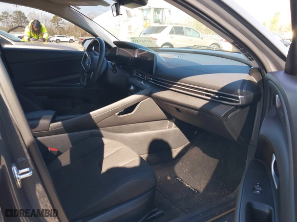 2023 Hyundai Elantra SEL with VIN KMHLS4AG1PU567889, listed as a IAAI auction lot 41545168 with 23,074 mi miles. Bid and sale history available at carsss.com. Image 5.