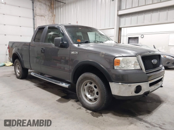 2008 Ford F-150 XLT with VIN 1FTPX14V88FA55200, listed as a IAAI auction lot 41612588 with 214,910 mi miles. Bid and sale history available at carsss.com. Image 1.