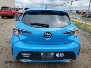 2020 Toyota Corolla Hatchback SE with VIN JTND4RBE8L3089060, listed as a Copart auction lot 68711174 with 142,431 mi miles and Salvage Title. Bid and sale history available at carsss.com. Image 6.