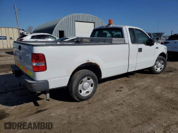 2008 Ford F-150 XL with VIN 1FTRF12W18KB87911, listed as a Copart auction lot 73401384 with 140,858 mi miles and Clean title. Bid and sale history available at DreamBid. Image 3.
