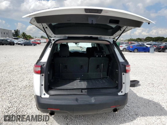 2019 Chevrolet Traverse LS with VIN 1GNEVFKW3KJ264085, listed as a Copart auction lot 46819225 with 69,879 mi miles and Non Repairable. Bid and sale history available at carsss.com. Image 6.