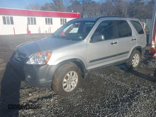 2005 Honda CR-V EX with VIN SHSRD78855U320799, listed as a IAAI auction lot 41558702 with 289,910 mi miles. Bid and sale history available at carsss.com. Image 2.