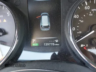 2017 Nissan Rogue SL z VIN 5N1AT2MV4HC778305, wystawiony jako IAAI lot #42380176 z przebiegiem 139 778 mil mil oraz . Historia ofert i sprzedaży dostępna na DreamBid. Obrazek 15.