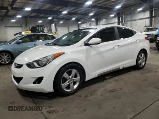 2013 Hyundai Elantra GLS z VIN 5NPDH4AE0DH437419, wystawiony jako Copart lot #55154985 z przebiegiem 73 759 mil mil oraz Szkoda całkowita • Salvage title. Historia ofert i sprzedaży dostępna na DreamBid. Obrazek 1.