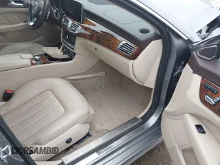 2015 Mercedes-Benz CLS 400 с VIN WDDLJ6HB7FA134757, выставлен на аукционе IAAI как лот 41629984 с пробегом 112 169 миль миль и . История ставок и продаж доступна на DreamBid. Изображение 5.