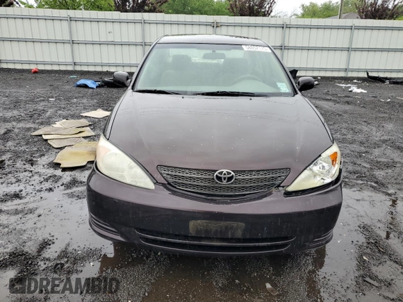 2002 Toyota Camry LE z VIN 4T1BE32K72U510377, wystawiony jako Copart lot #58052175 z przebiegiem 123 339 mil mil oraz Szkoda całkowita • Salvage title. Historia ofert i sprzedaży dostępna na DreamBid. Obrazek 5.