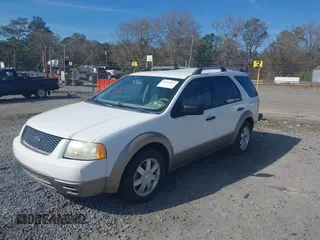 2006 Ford Freestyle SE with VIN 1FMZK01176GA34876, listed as a IAAI auction lot 41475167 with 203,673 mi miles. Bid and sale history available at carsss.com. Image 2.