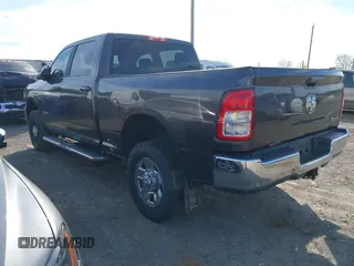 2021 Ram 2500 Big Horn with VIN 3C6UR5DL8MG653404, listed as a IAAI auction lot 42029002 with 150,112 mi miles and . Bid and sale history available at DreamBid. Image 3.