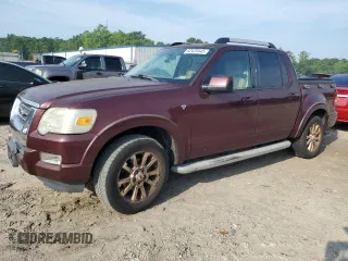 2008 Ford Explorer Sport Trac Limited z VIN 1FMEU53838UA28173, wystawiony jako Copart lot #62428445 z przebiegiem 141 533 mil mil oraz Czysty tytuł • Clean title. Historia ofert i sprzedaży dostępna na DreamBid. Obrazek 1.