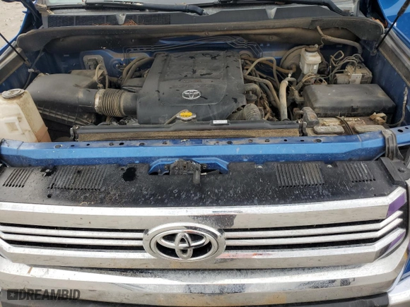 2017 Toyota Tundra 2WD SR5 with VIN 5TFRW5F11HX226845, listed as a Copart auction lot 44910645 with 104,833 mi miles and Salvage Title. Bid and sale history available at carsss.com. Image 12.