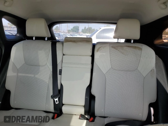 2023 Lexus RX 350 z VIN JTJCHMAA6P2008927, wystawiony jako Copart lot #58162815 z przebiegiem 7 340 mil mil oraz Szkoda całkowita • Salvage title. Historia ofert i sprzedaży dostępna na DreamBid. Obrazek 10.