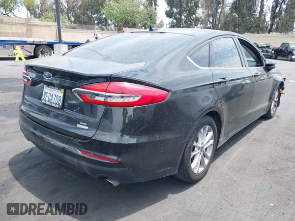 2020 Ford Fusion SE с VIN 3FA6P0HD2LR120129, выставлен на аукционе IAAI как лот 42359398 с пробегом 58 692 миль миль и . История ставок и продаж доступна на DreamBid. Изображение 4.