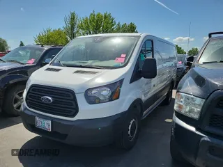 2019 Ford Transit z VIN 1FTYE1YM4KKB70936, wystawiony jako IAAI lot #42525385 z przebiegiem 233 237 mil mil oraz . Historia ofert i sprzedaży dostępna na DreamBid. Obrazek 28.